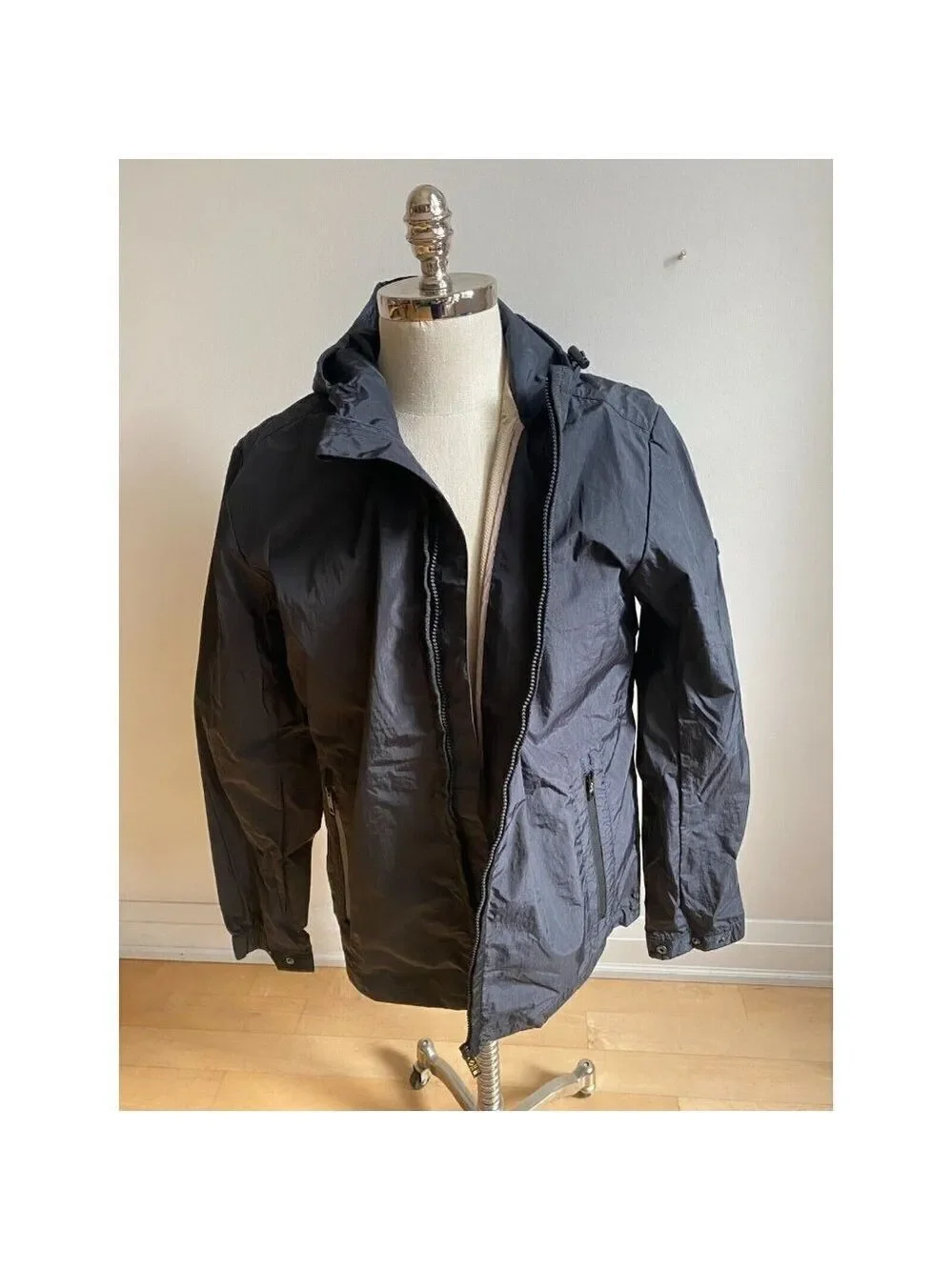Point Zero BNWT Mens black 